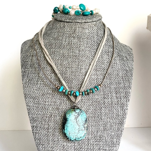 Vintage Southwestern Style Turquoise Jewelry 10 Piece Lot - Picture 4 of 16